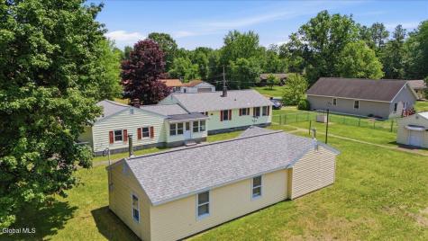9 Lupine Lane Queensbury NY 12804