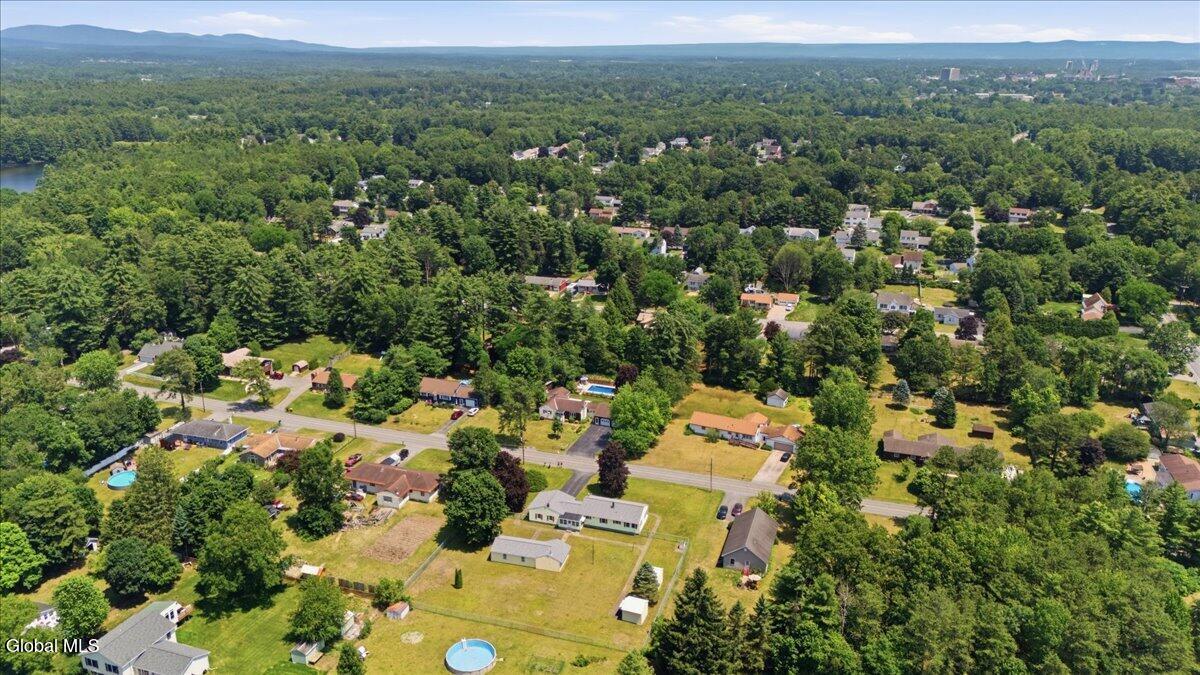 9 Lupine Lane Queensbury NY 12804