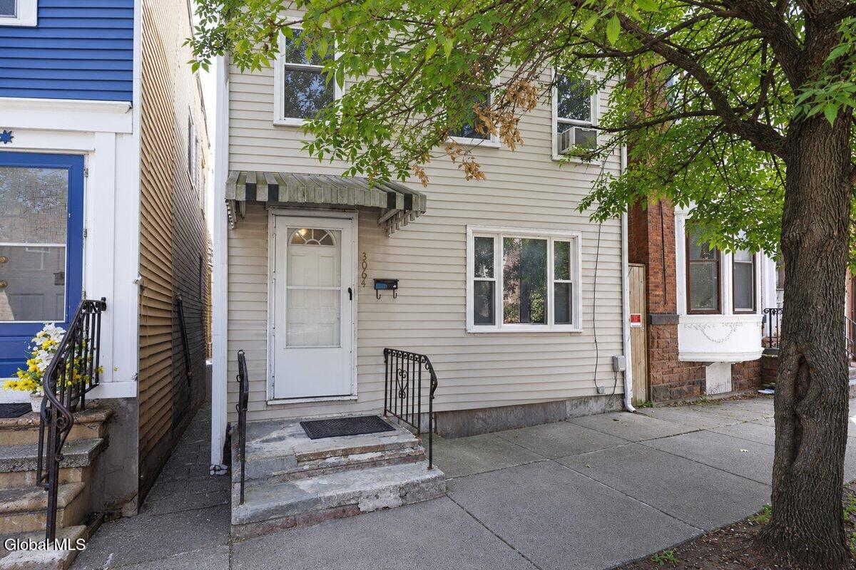 3064 6th Avenue Troy NY 12180