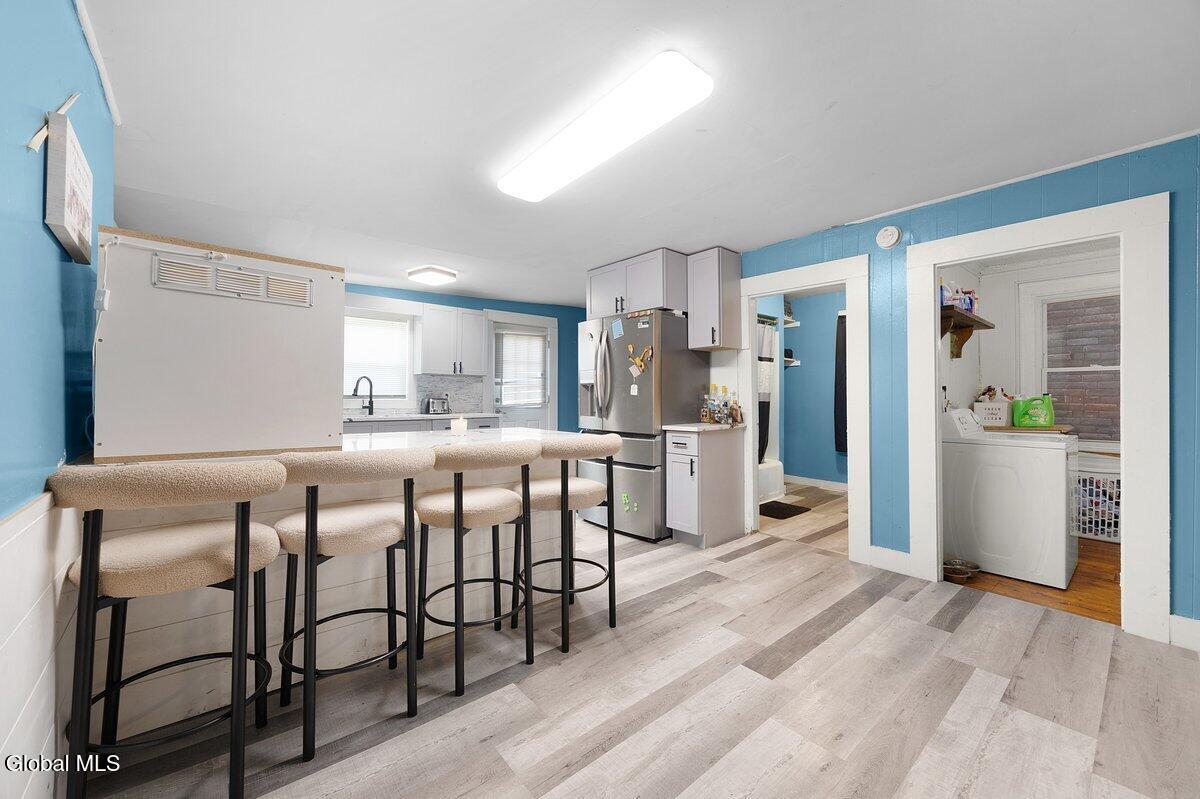 3064 6th Avenue Troy NY 12180