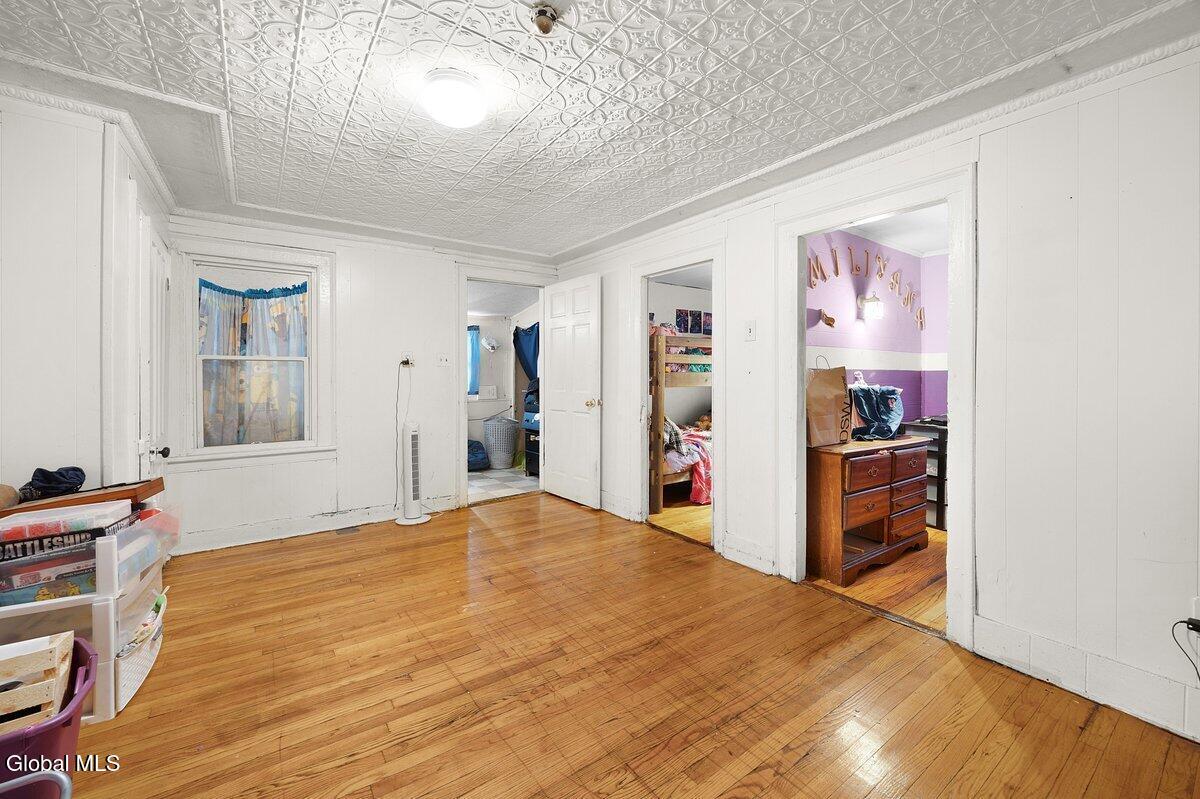 3064 6th Avenue Troy NY 12180
