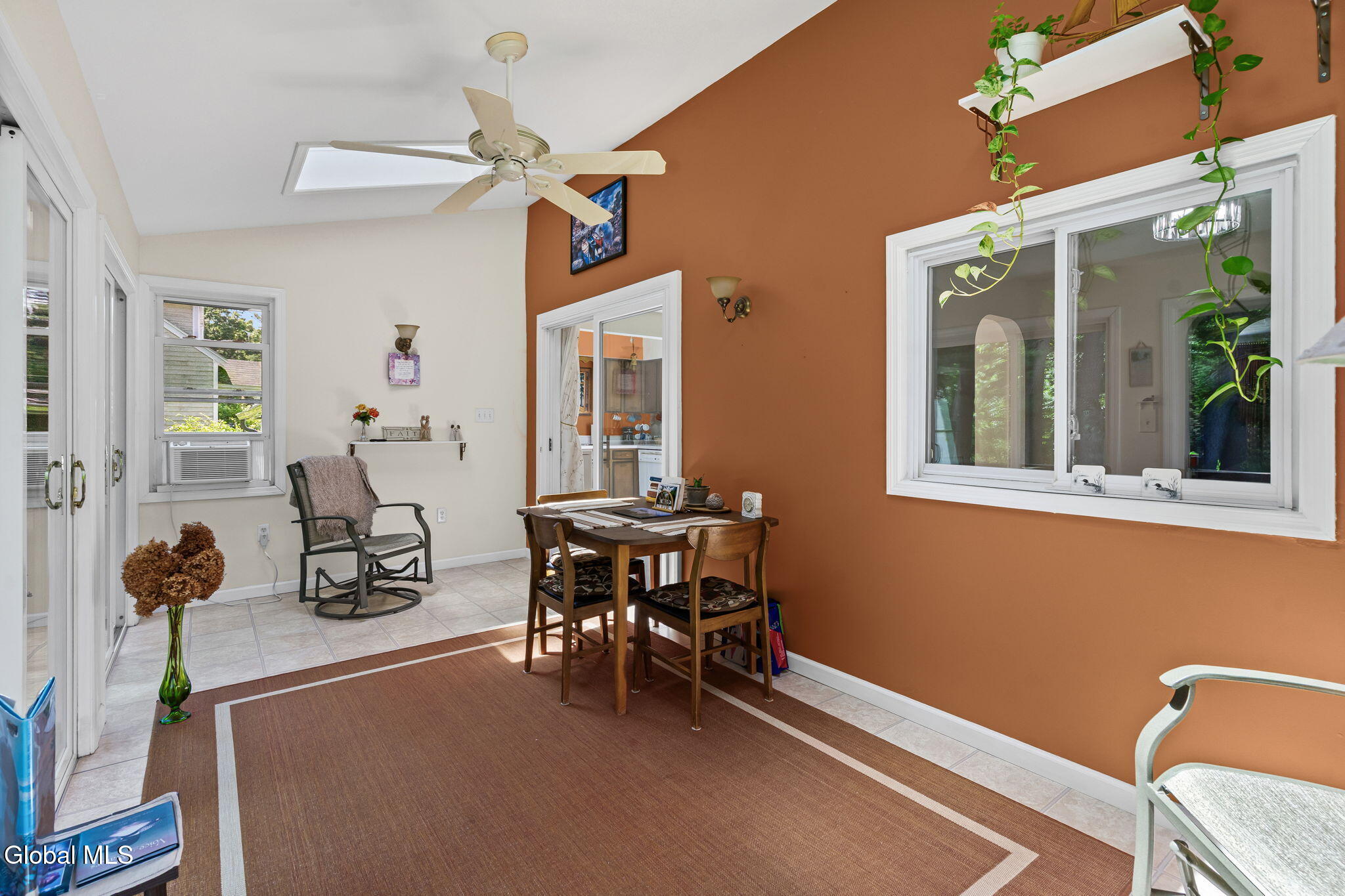 7 Pinewood Road Guilderland NY 12084