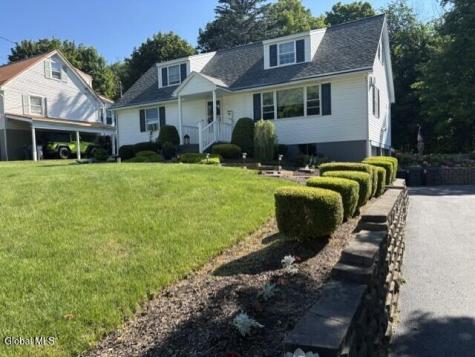 132 Parkway Drive Cobleskill NY 12043