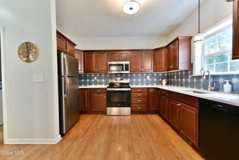 91 Cobble Hill Drive Gansevoort NY 12831