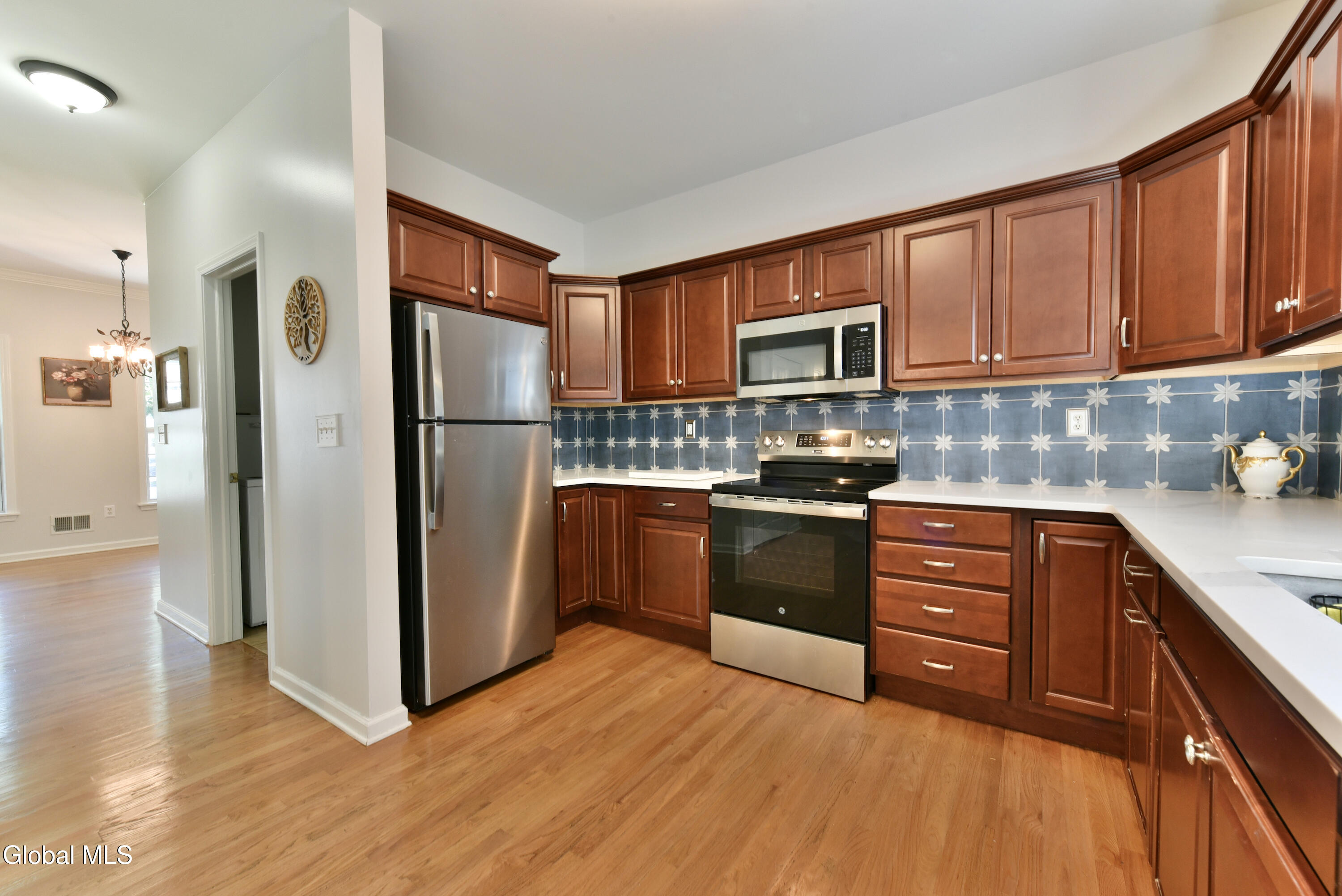 91 Cobble Hill Drive Gansevoort NY 12831