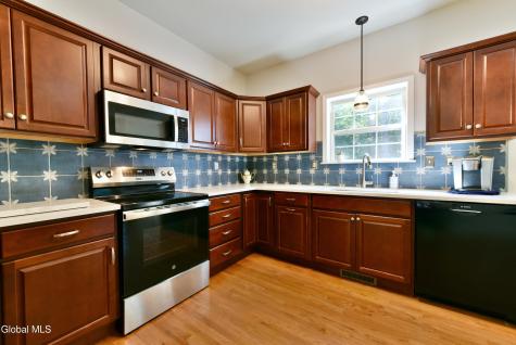 91 Cobble Hill Drive Gansevoort NY 12831