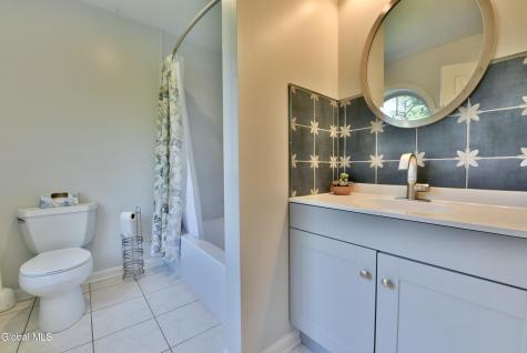 91 Cobble Hill Drive Gansevoort NY 12831