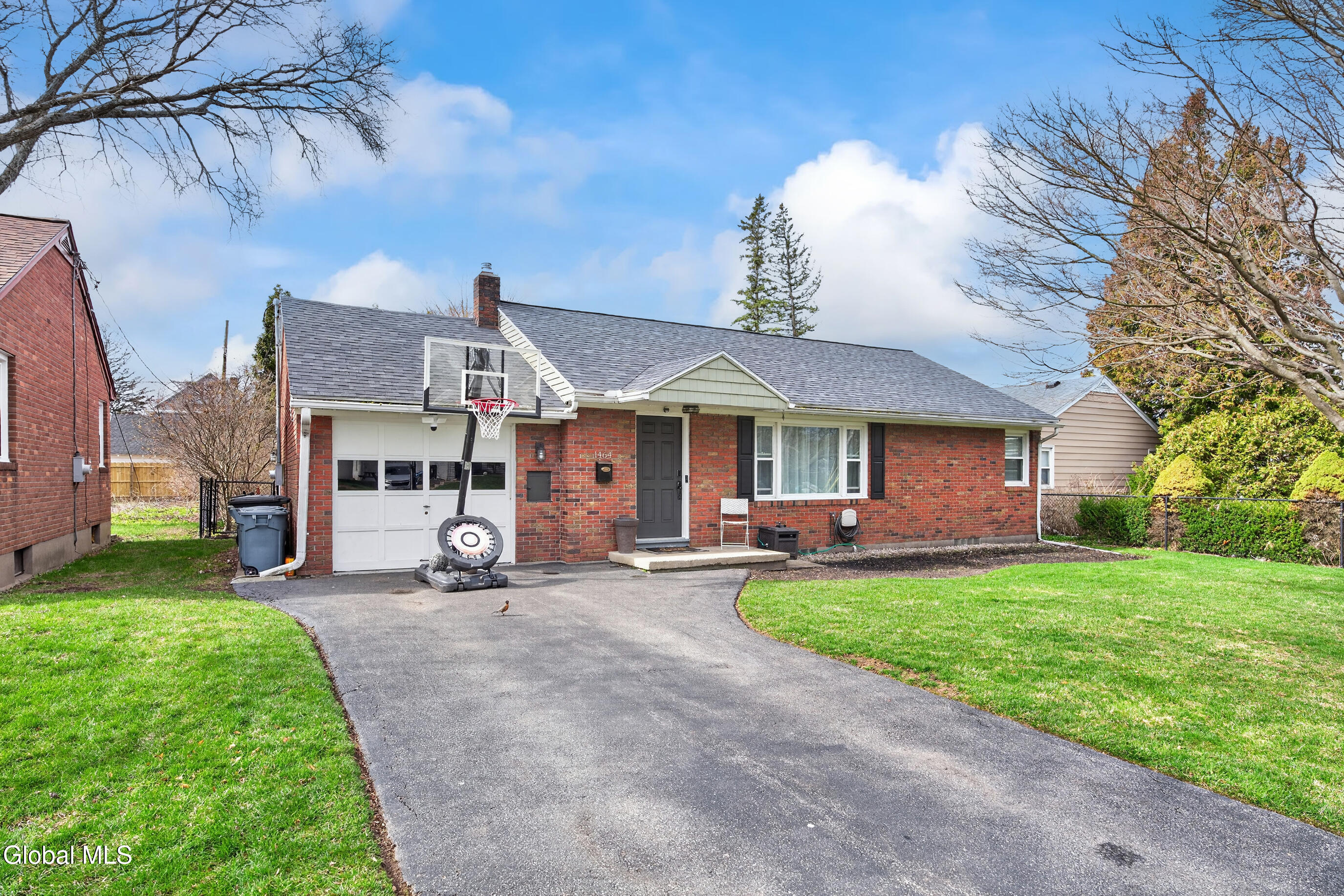 1464 Dalton Drive Schenectady NY 12308