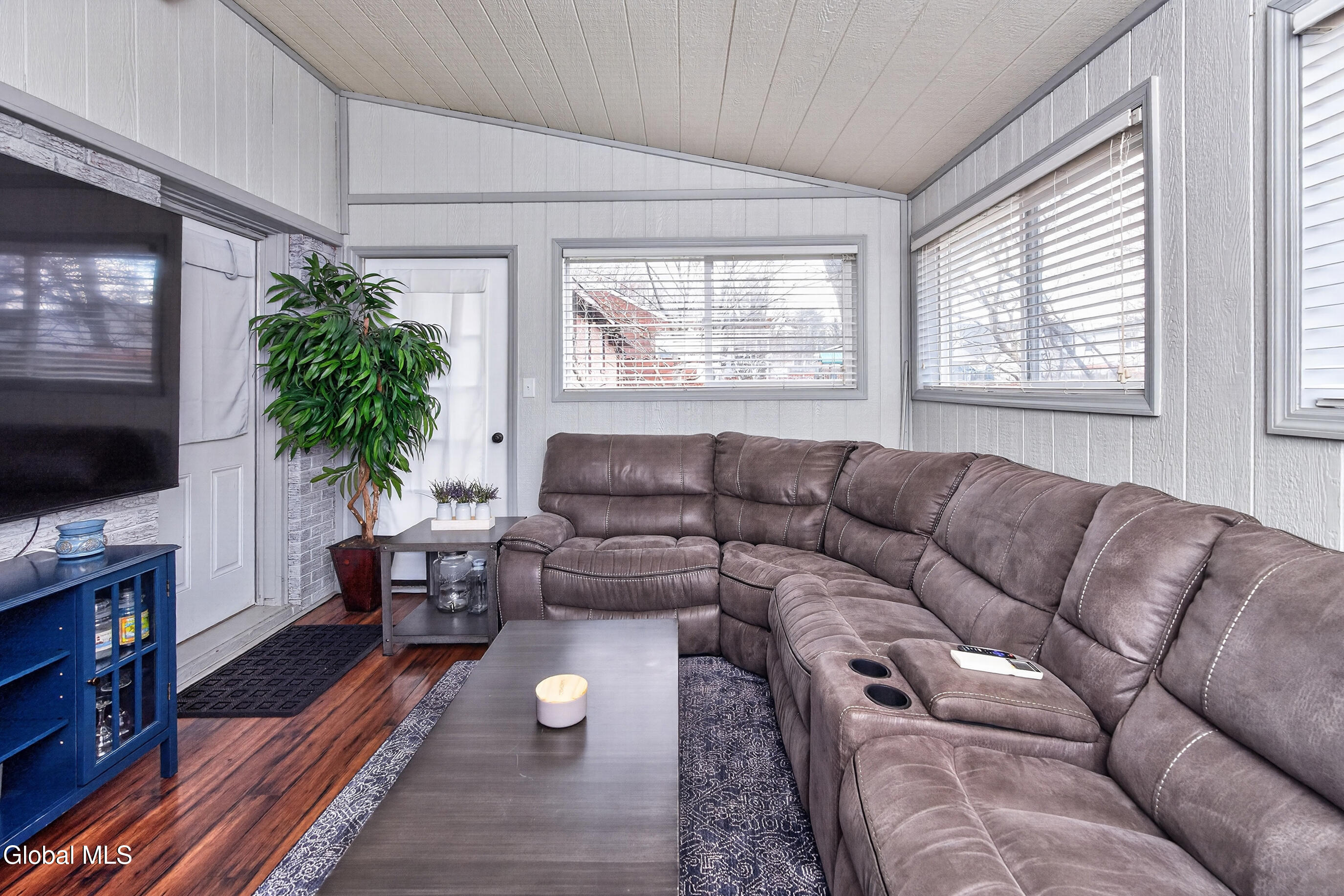 1464 Dalton Drive Schenectady NY 12308