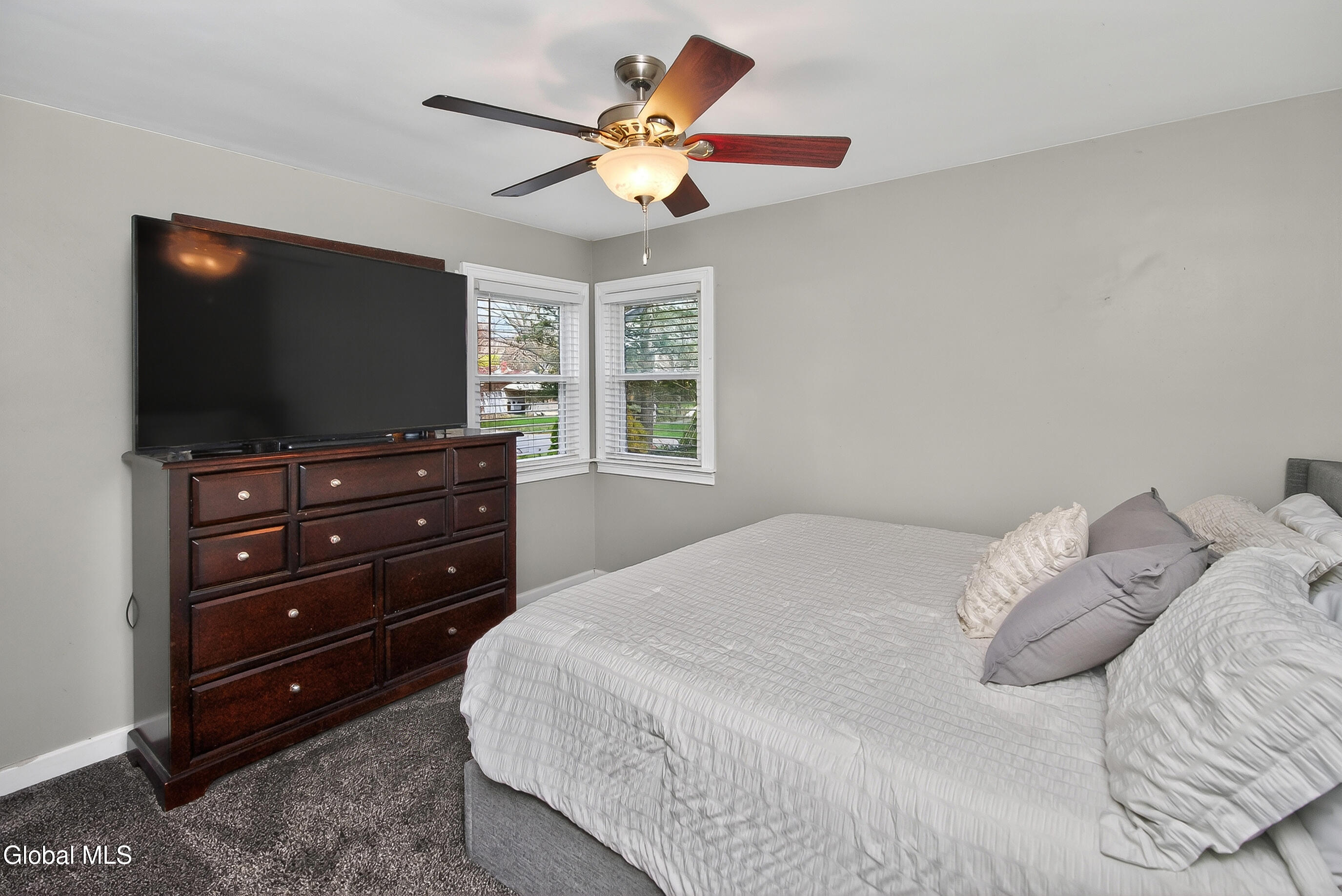 1464 Dalton Drive Schenectady NY 12308