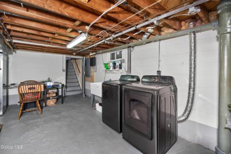1464 Dalton Drive Schenectady NY 12308