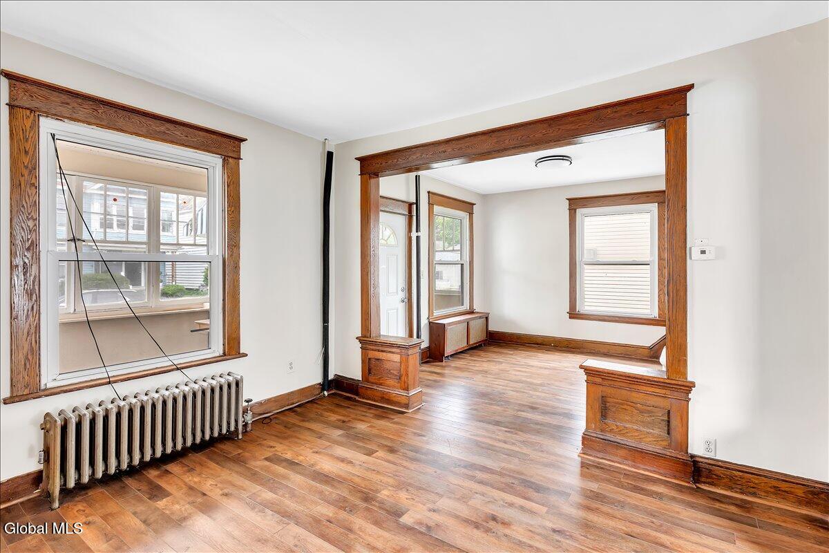 37 Chiswell Street Schenectady NY 12304