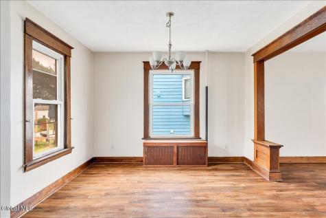 37 Chiswell Street Schenectady NY 12304