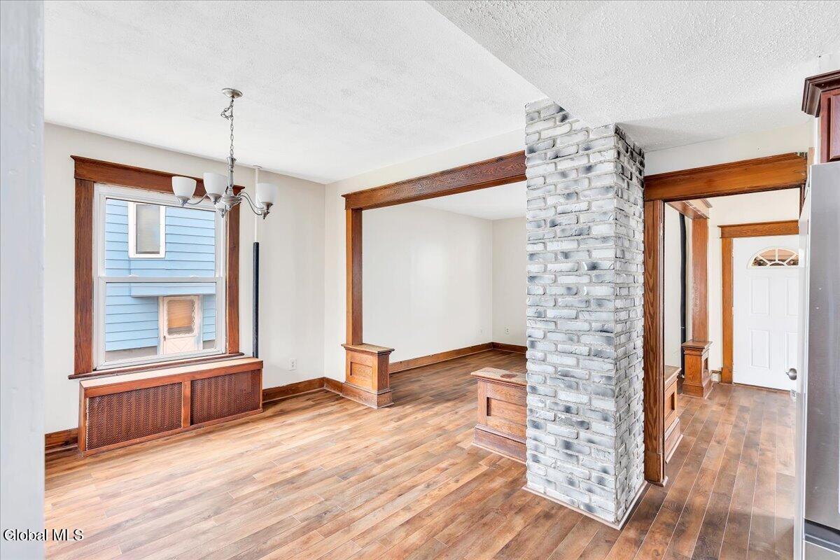 37 Chiswell Street Schenectady NY 12304