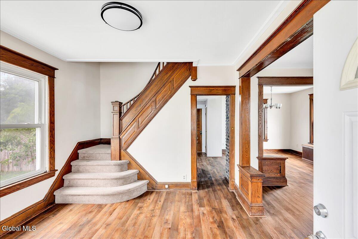 37 Chiswell Street Schenectady NY 12304