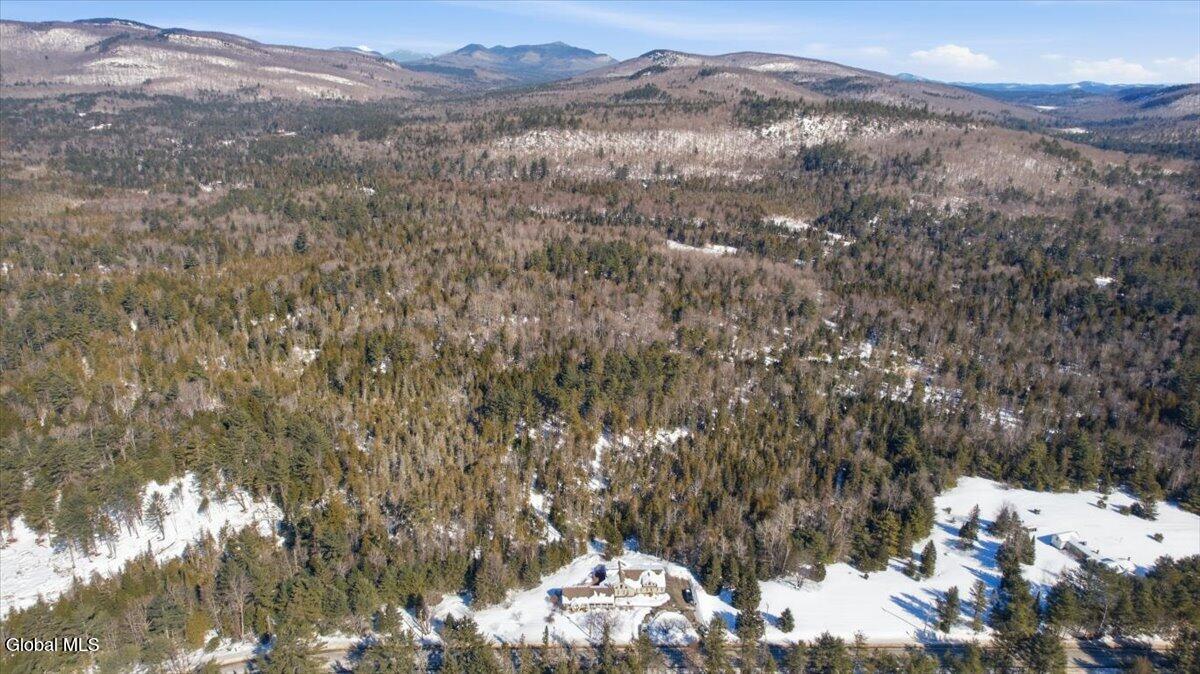 960 Olmstedville Road North Creek NY 12853