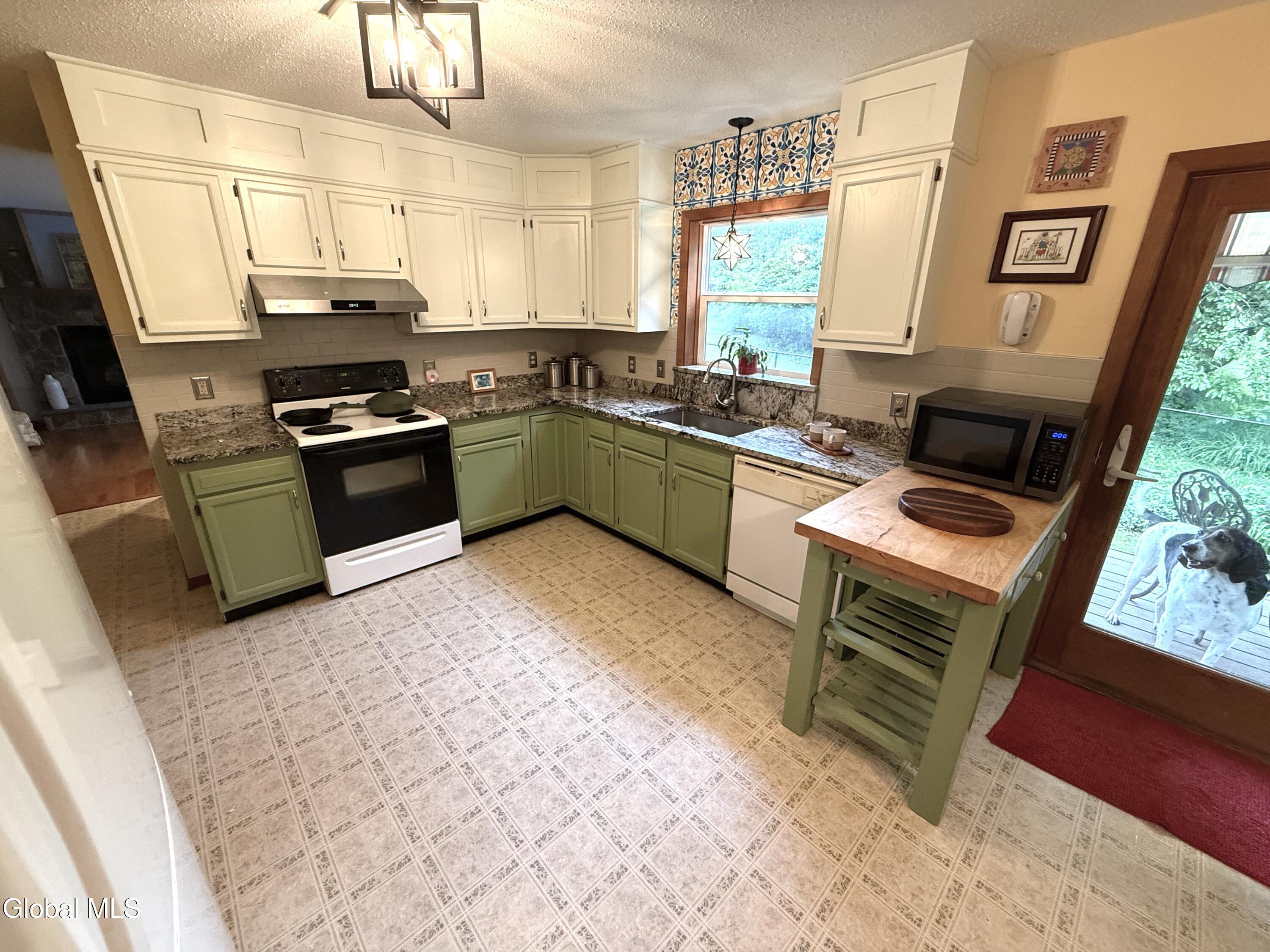 431 Melrose Valley Falls Road Melrose NY 12121
