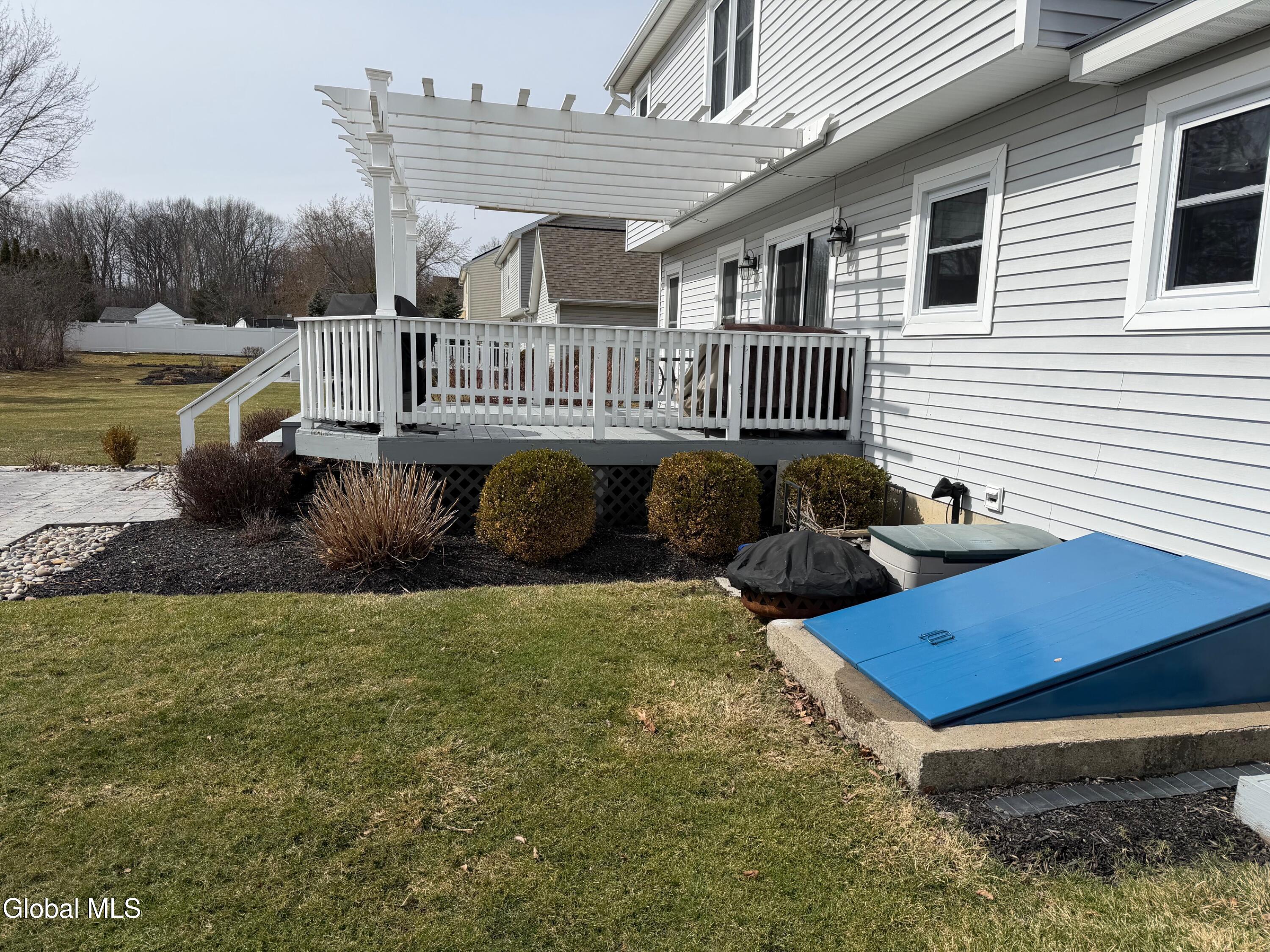 19 Marne Street Watervliet NY 12189