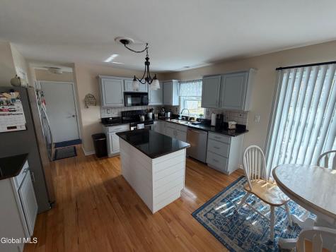 19 Marne Street Watervliet NY 12189