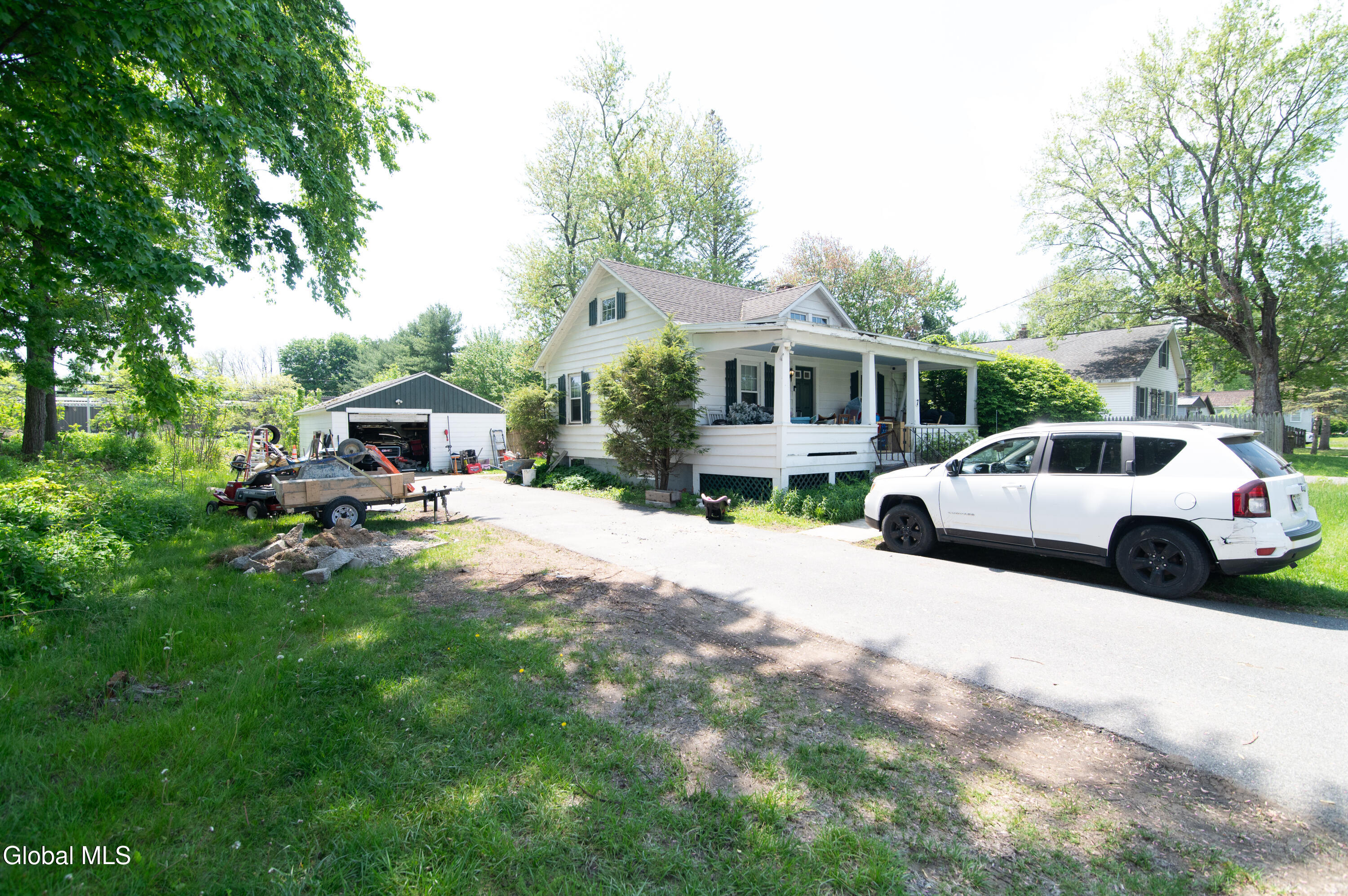 7 Maryland Avenue Albany NY 12205