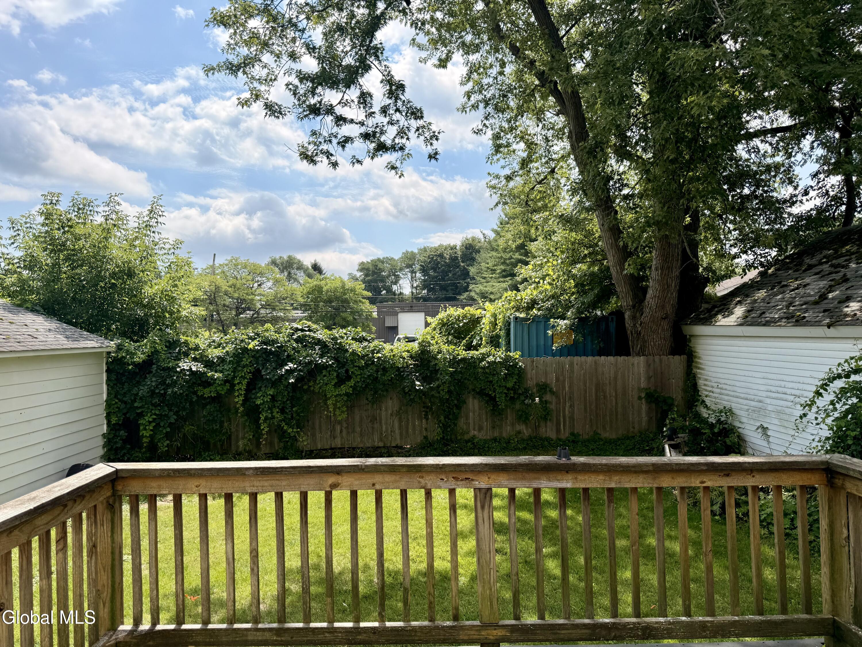 7 Maryland Avenue Albany NY 12205