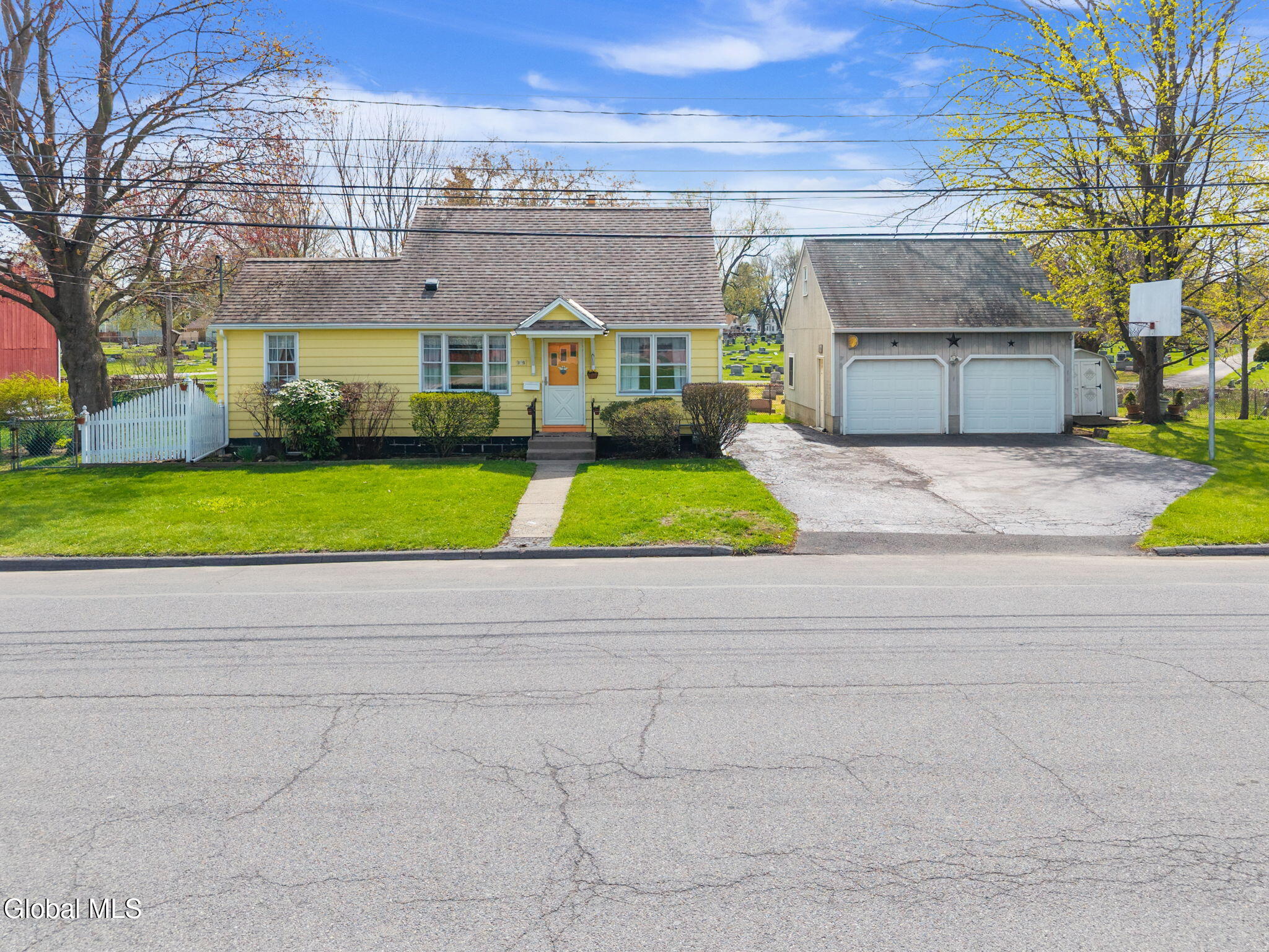 15 Albermarle Road Scotia NY 12302