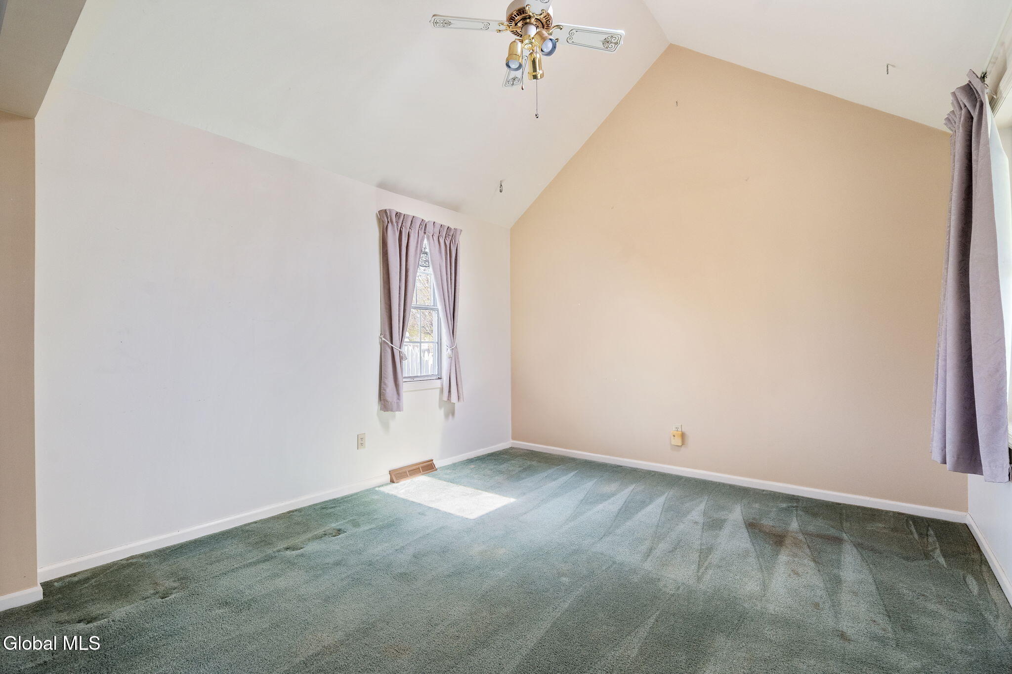 15 Albermarle Road Scotia NY 12302
