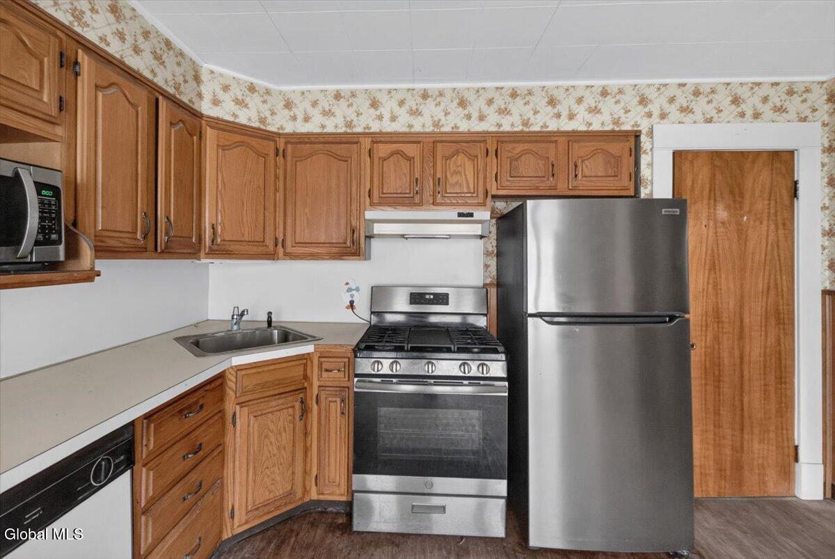 2048 Curry Road Rotterdam NY 12303