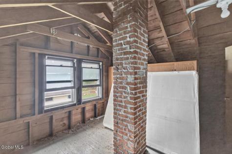 2048 Curry Road Rotterdam NY 12303