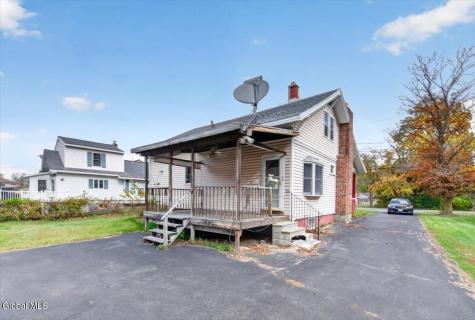 2048 Curry Road Rotterdam NY 12303