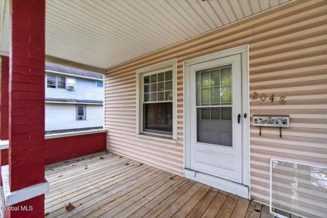 2048 Curry Road Rotterdam NY 12303