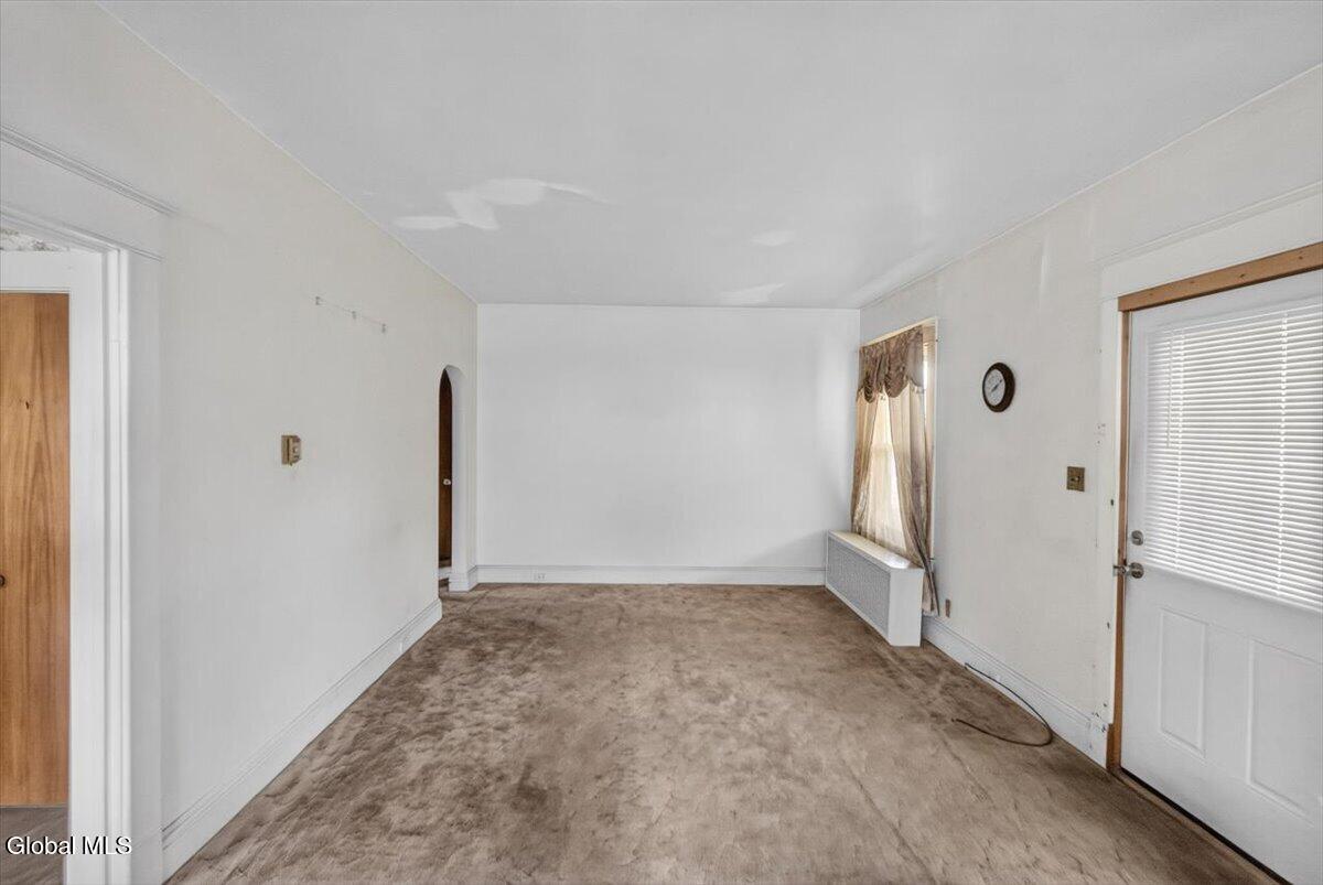 2048 Curry Road Rotterdam NY 12303