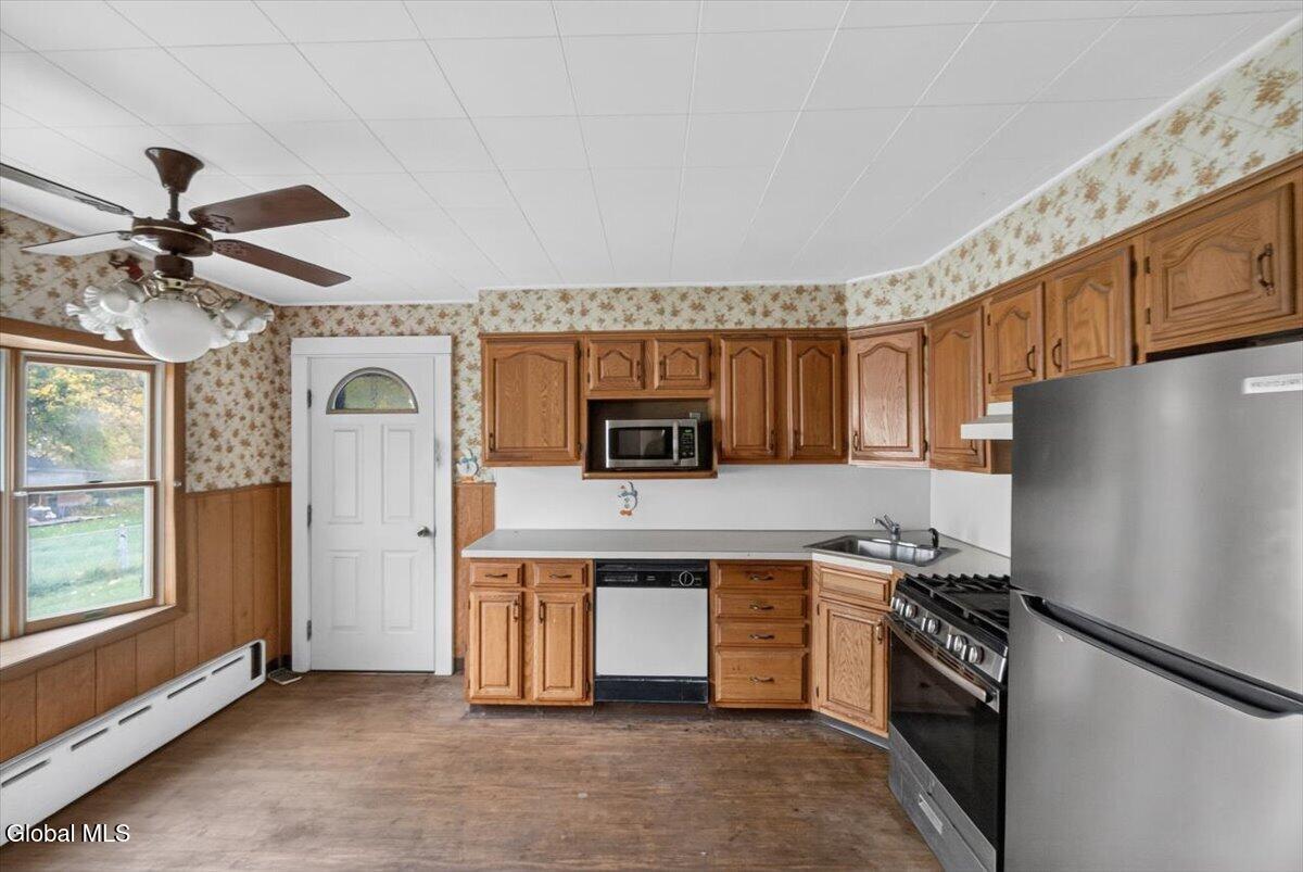 2048 Curry Road Rotterdam NY 12303