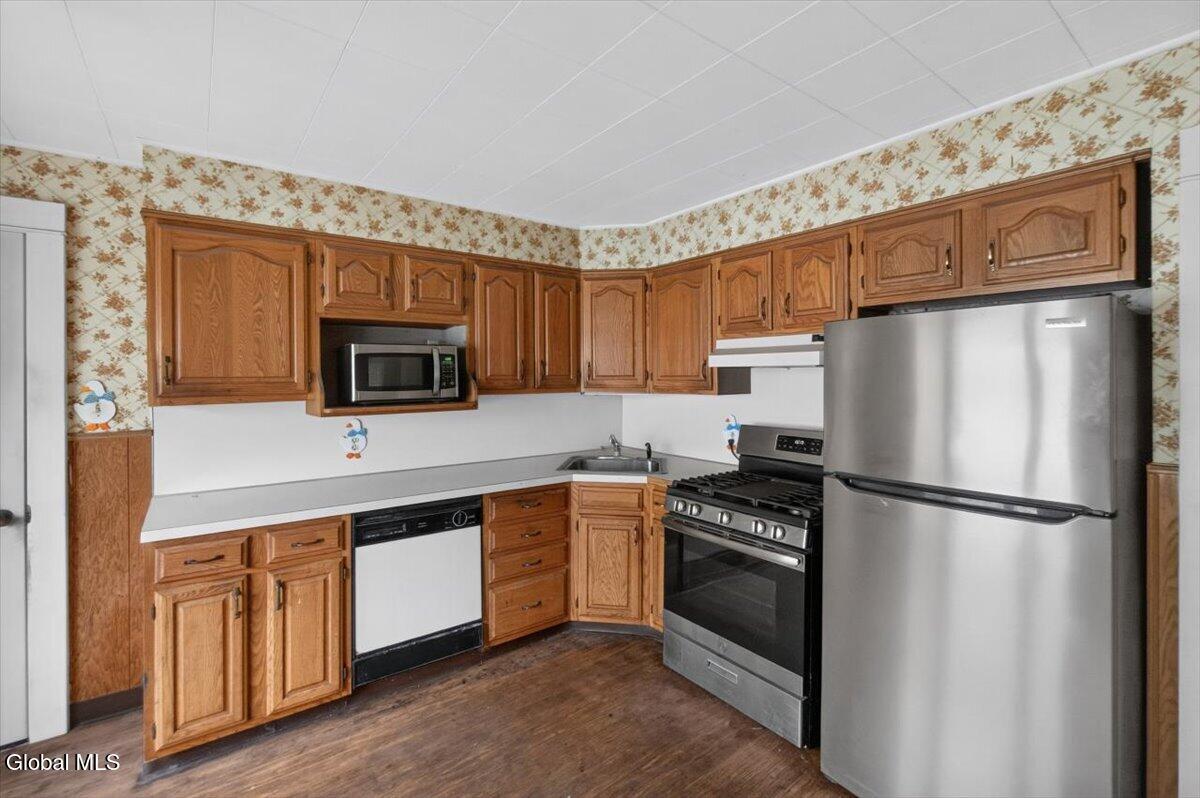 2048 Curry Road Rotterdam NY 12303