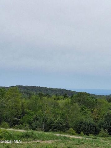 53 Snyder Road Cropseyville NY 12052