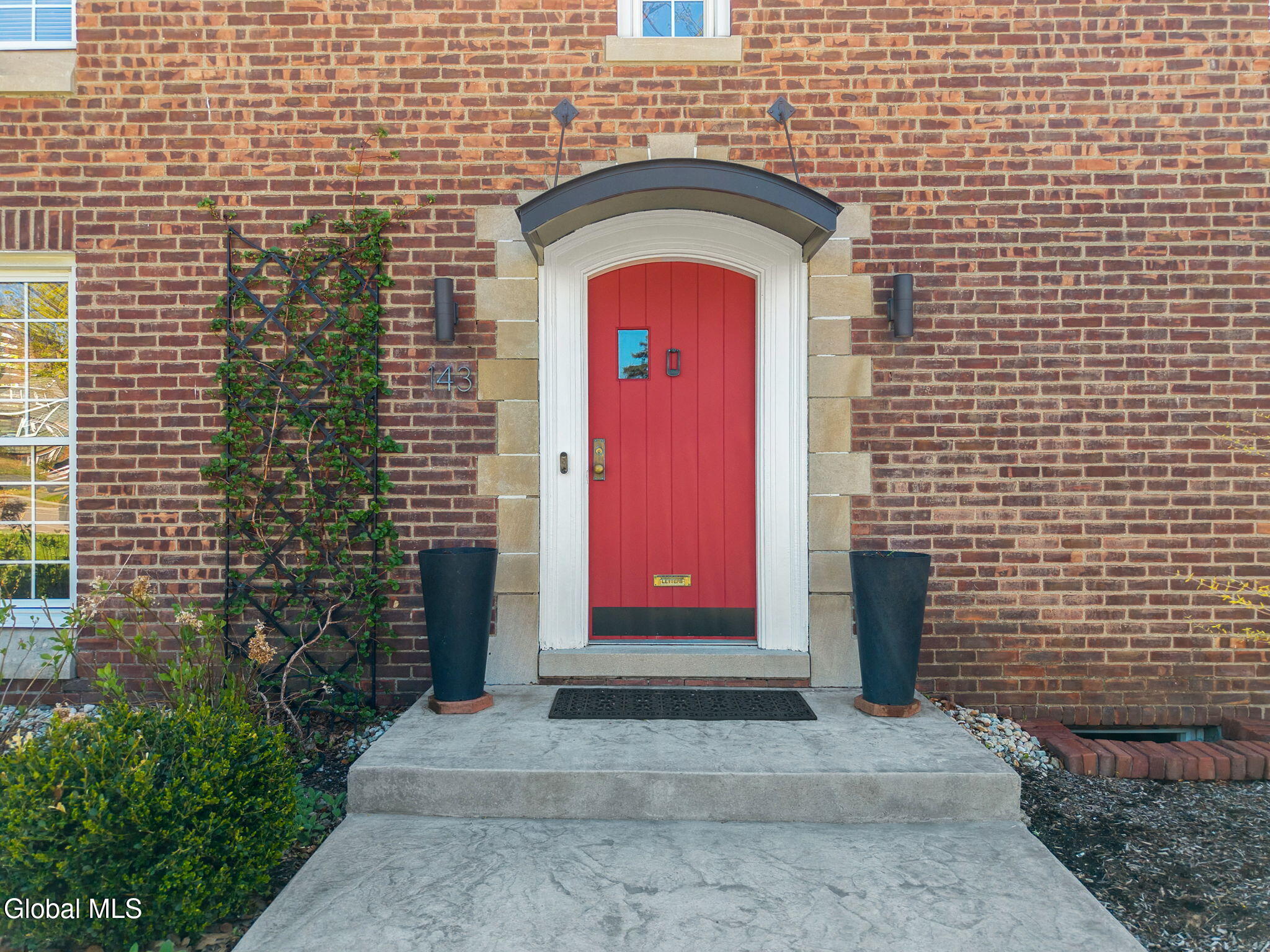 143 Rosemont Street Albany NY 12206