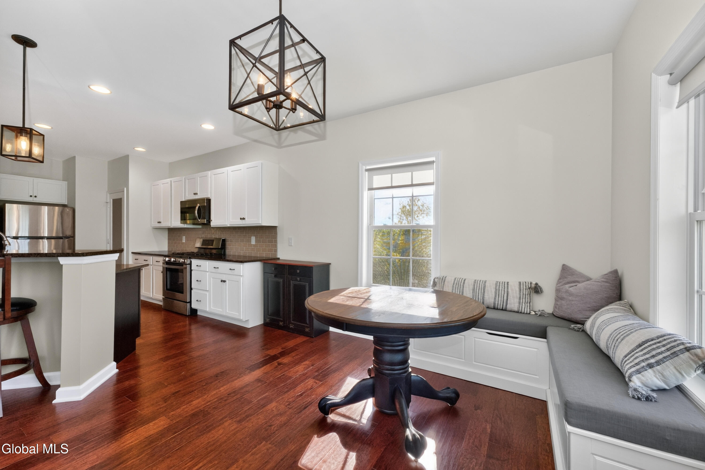 72 Somerset Drive Mechanicville NY 12118