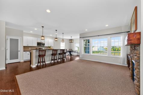 72 Somerset Drive Mechanicville NY 12118