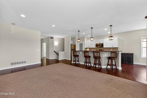 72 Somerset Drive Mechanicville NY 12118