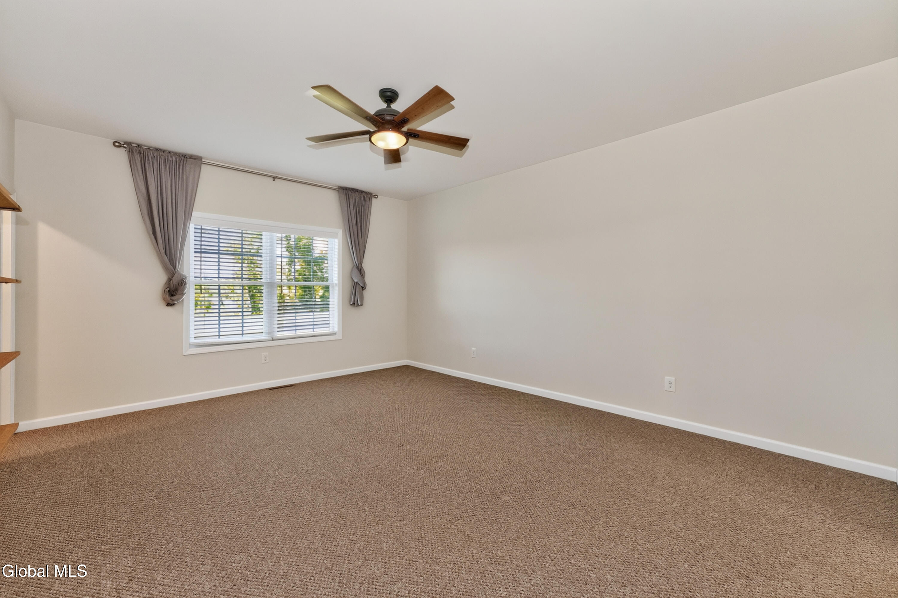 72 Somerset Drive Mechanicville NY 12118