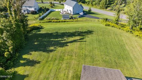 72 Somerset Drive Mechanicville NY 12118