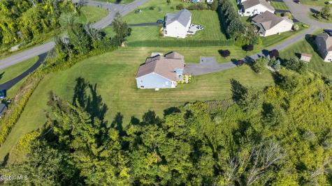 72 Somerset Drive Mechanicville NY 12118