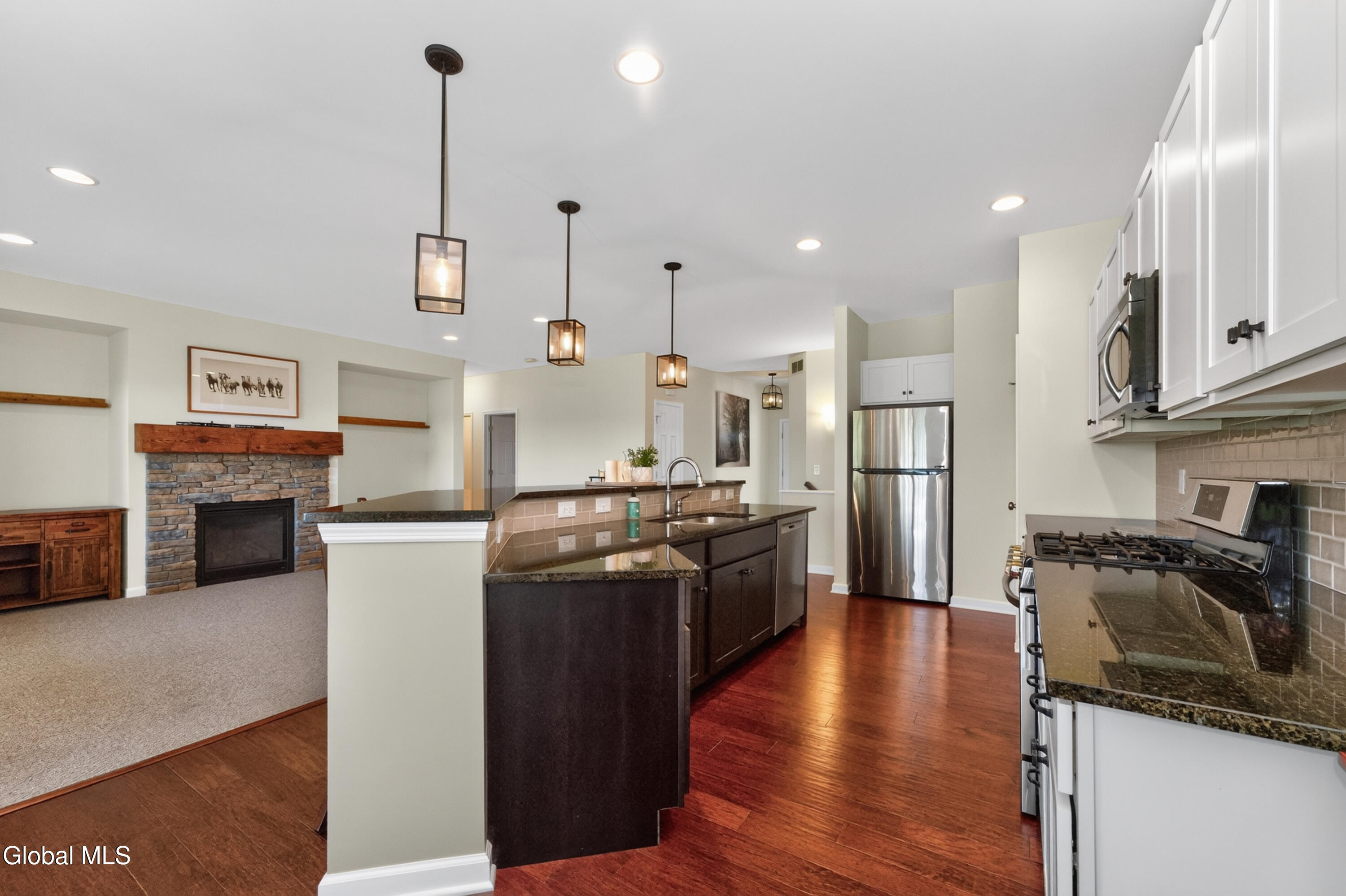 72 Somerset Drive Mechanicville NY 12118