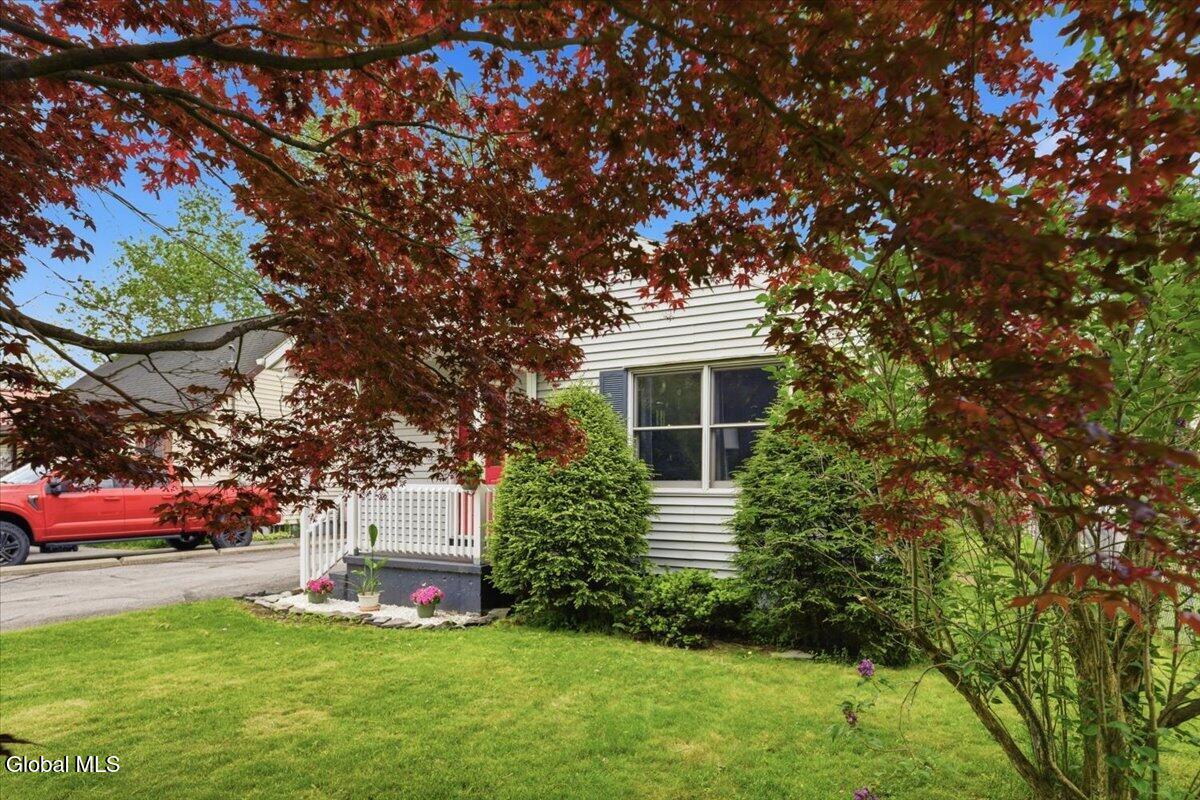 11 E Tremont Street Glens Falls NY 12801