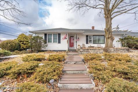 24 Lindbergh Avenue Rensselaer NY 12144