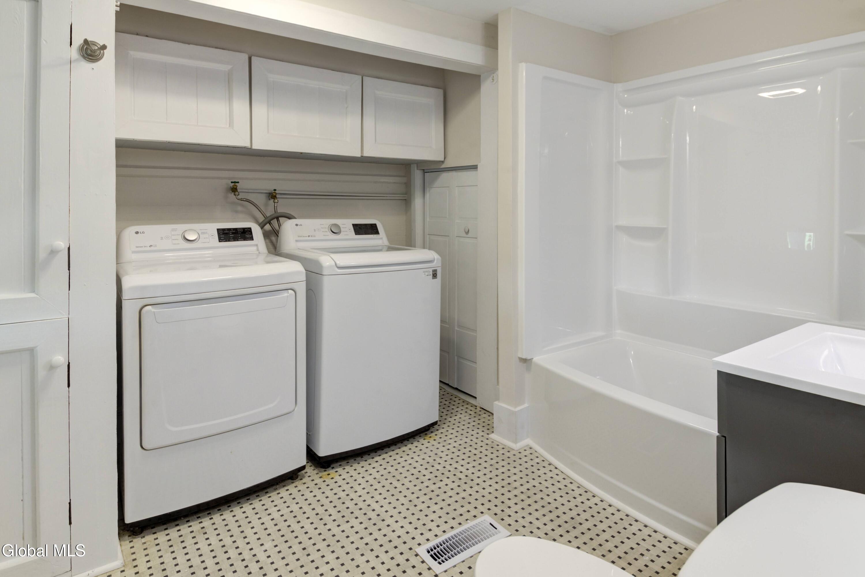 52 Maple Avenue Ballston Spa NY 12020