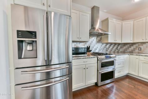 8 Maria Lane Saratoga Springs NY 12866