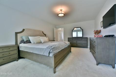 8 Maria Lane Saratoga Springs NY 12866