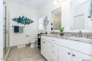 76 Lakepointe Way Saratoga Springs NY 12866