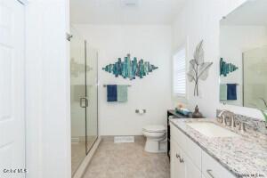 76 Lakepointe Way Saratoga Springs NY 12866